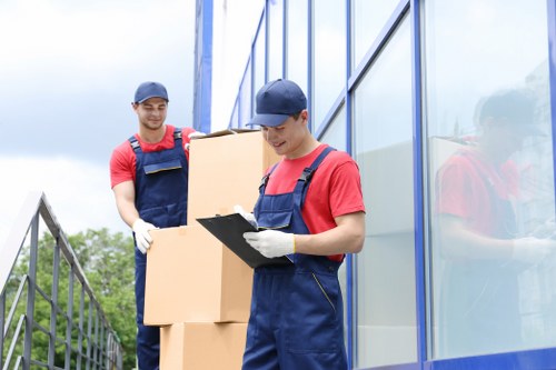 House removals support in Upminster with careful packing