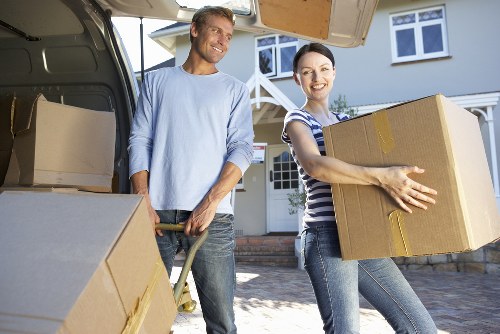 Storage estimate review for a household move in Upminster